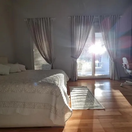 Villa Seaside With Private Yard On Adriatic Coast Hamallaj