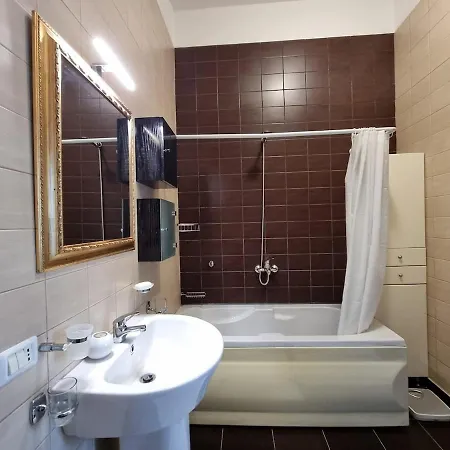 Seaside With Private Yard On Adriatic Coast