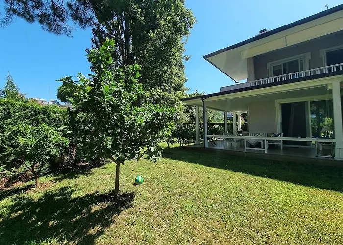 Seaside With Private Yard On Adriatic Coast *