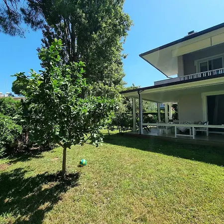 Seaside With Private Yard On Adriatic Coast *